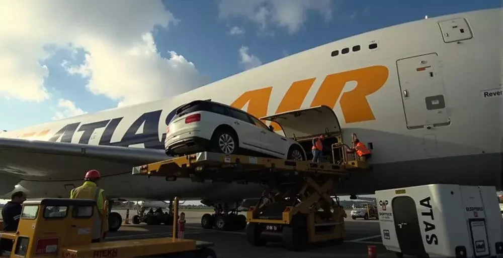 vehicle-shipping-rates-cargo-plane
